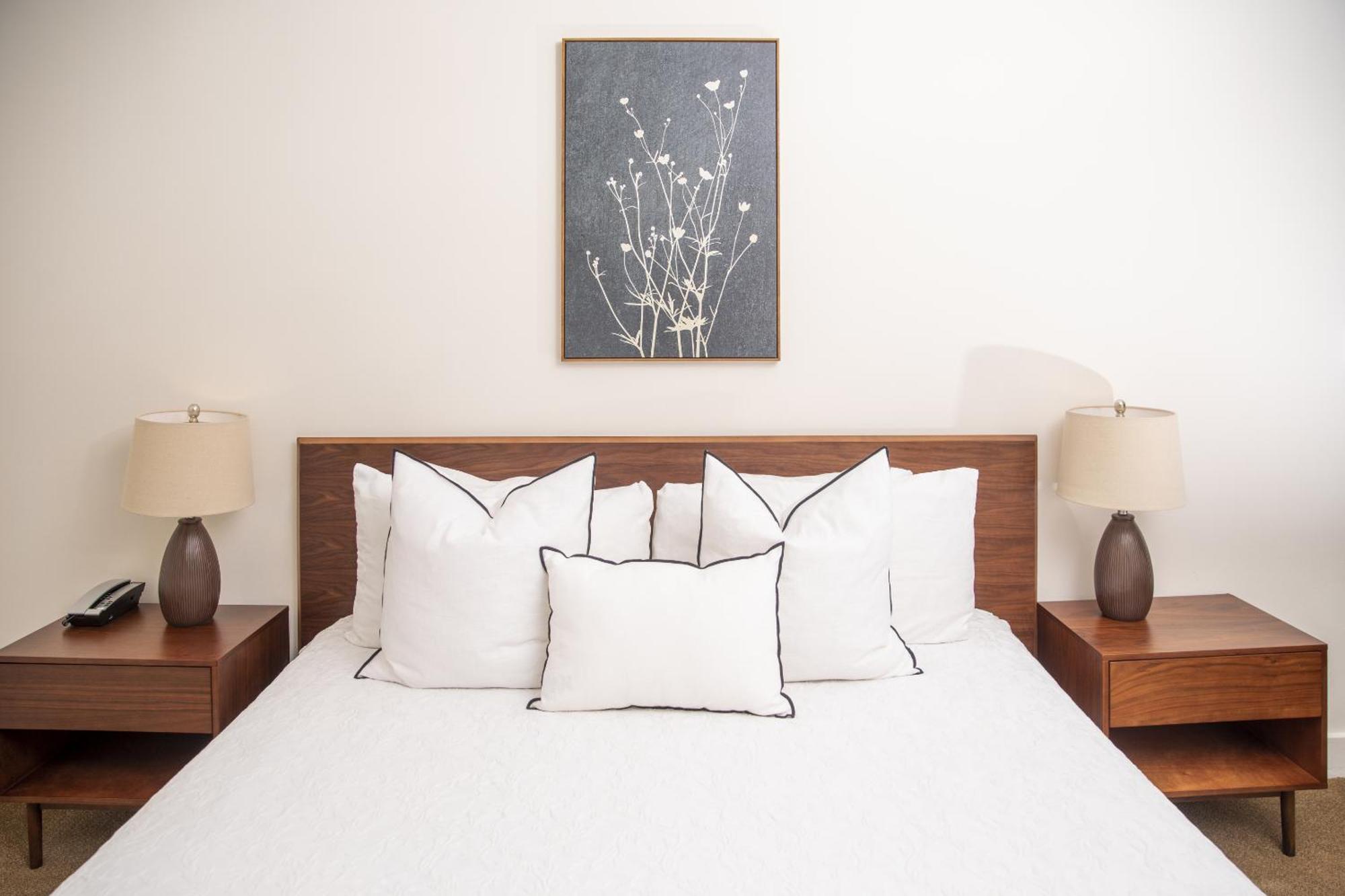 Washington Square Inn San Francisco Room photo