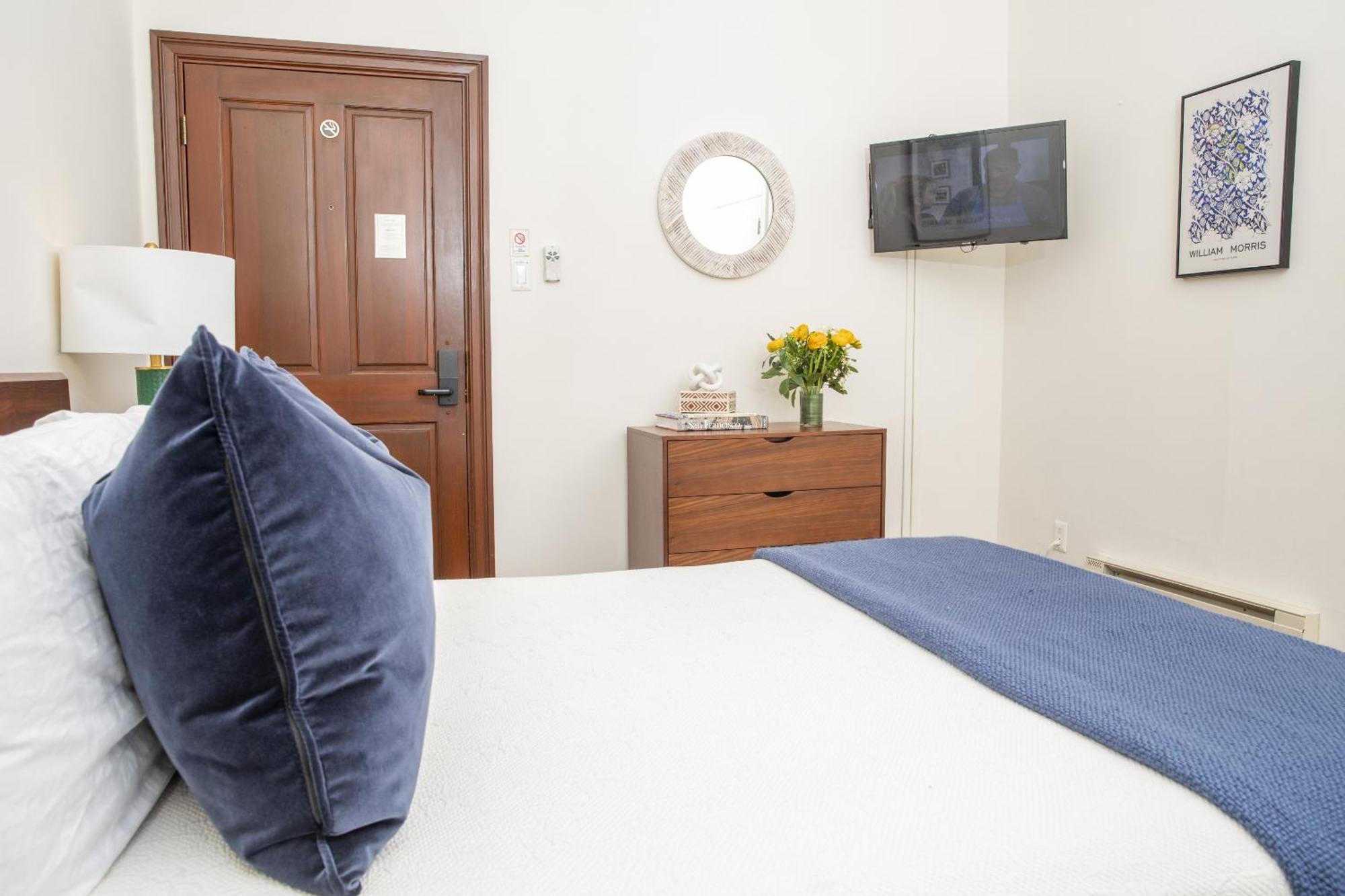 Washington Square Inn San Francisco Room photo